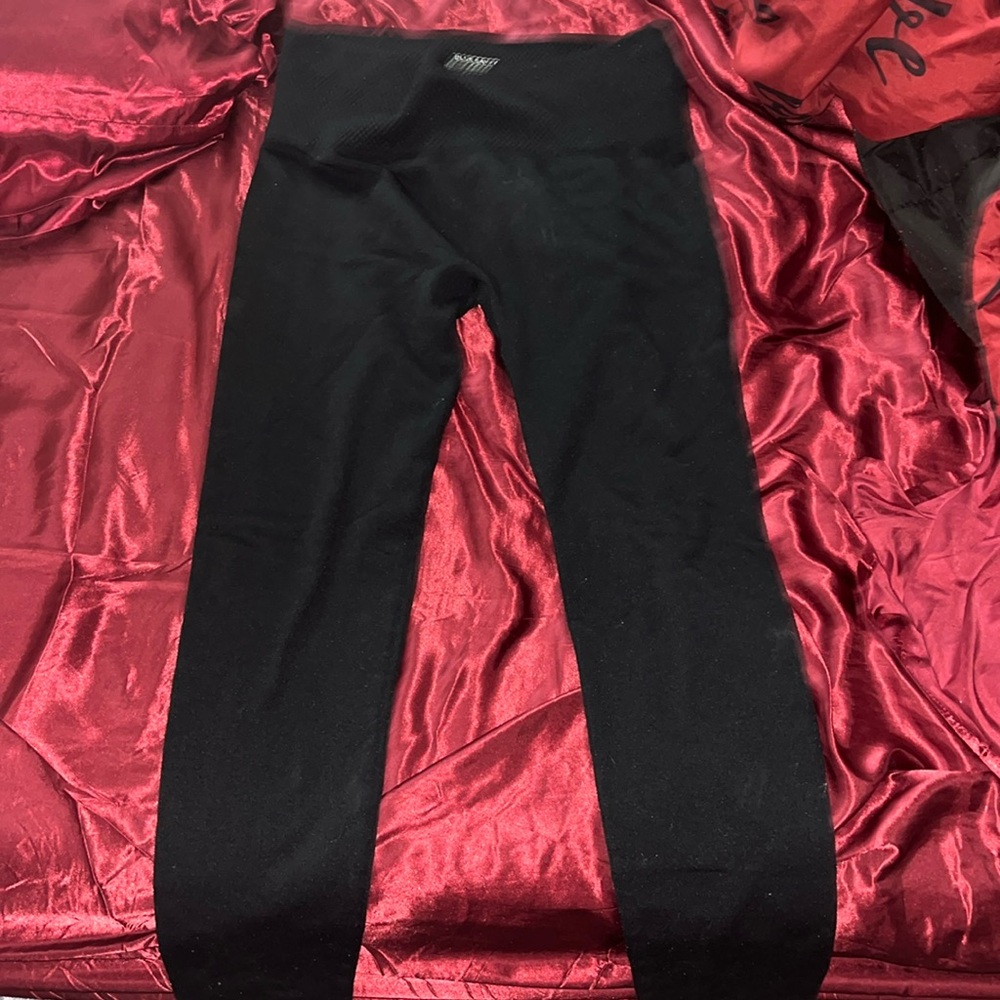 Black leggings